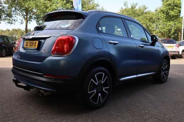 Fiat 500X (2018) thumbnail 2