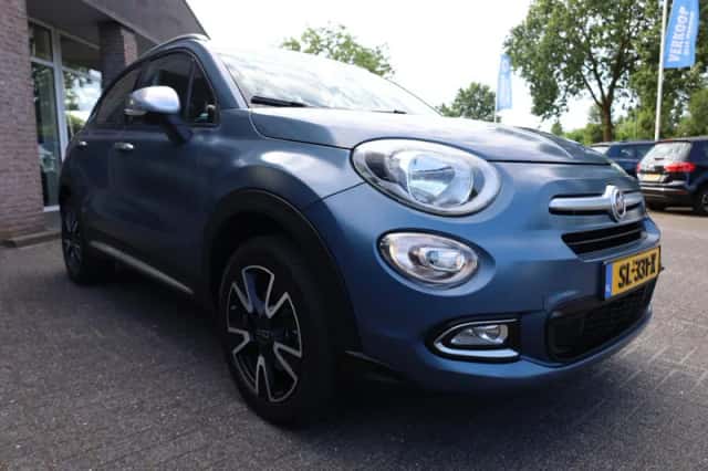Fiat 500X (2018) thumbnail 4