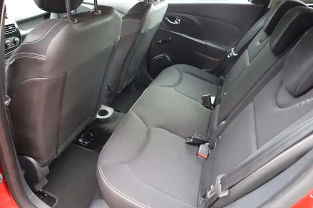 Renault Clio (2014) thumbnail 6
