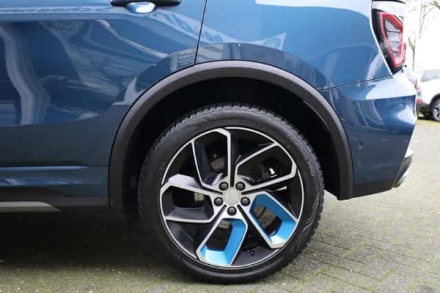 Lynk & Co 01 (2023) thumbnail 4