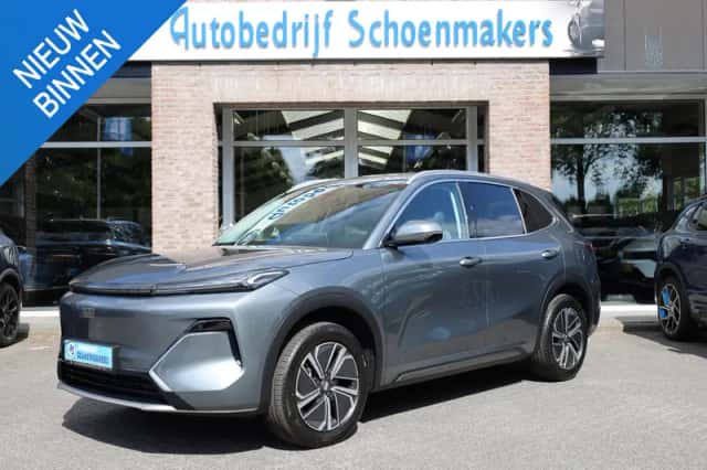 Geely Starray EM-i (2026) thumbnail 1