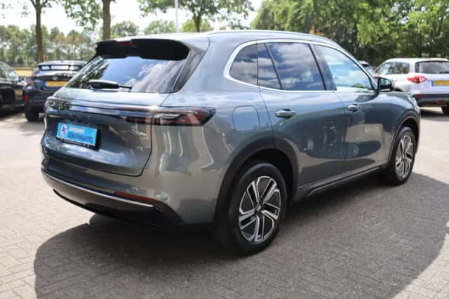 Geely Starray EM-i (2026) thumbnail 3