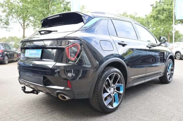 Lynk & Co 01 (2022) thumbnail 3