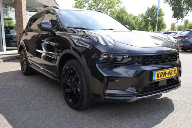 Lynk & Co 01 (2024) thumbnail 3