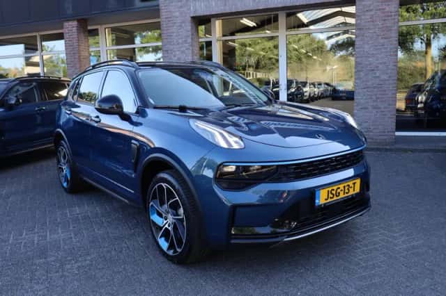 Lynk & Co 01 (2022) thumbnail 4