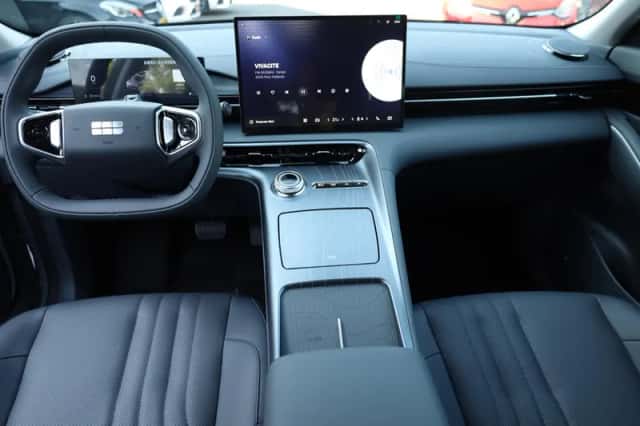 Geely E5 (2026) thumbnail 4