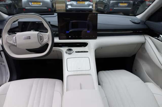Geely E5 (2026) thumbnail 4