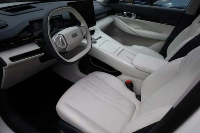 Geely E5 (2026) thumbnail 5