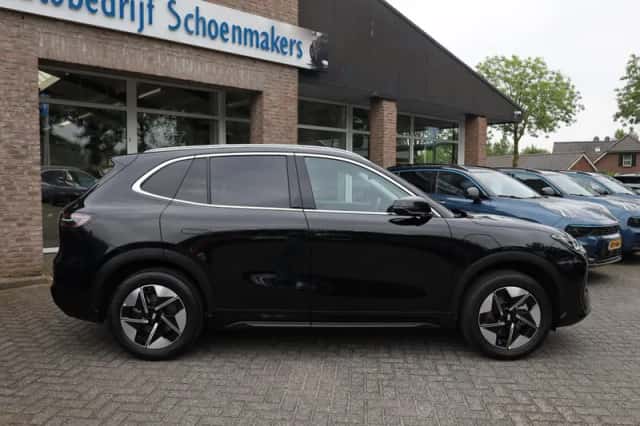 Geely E5 (2026) thumbnail 2