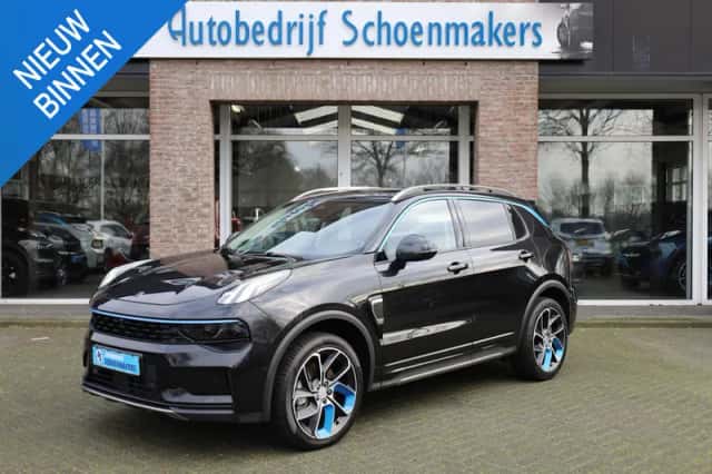 Lynk & Co 01 (2022) thumbnail 1