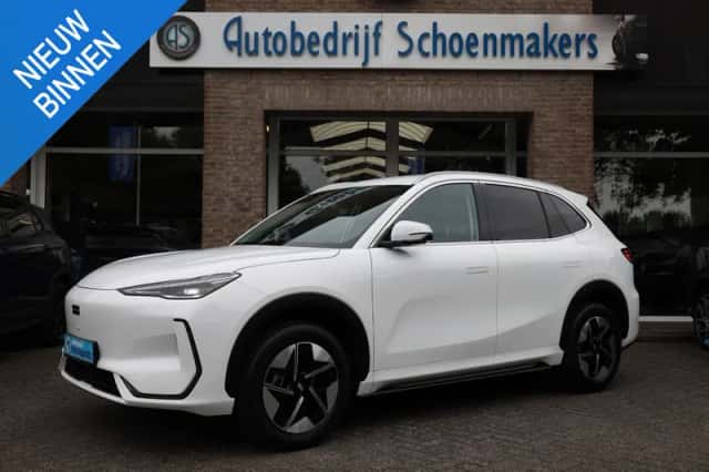 Geely E5 (2026) thumbnail 1