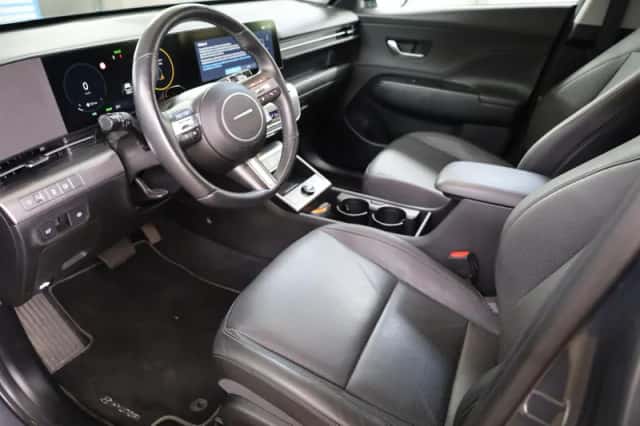 Hyundai Kona (2024) thumbnail 5
