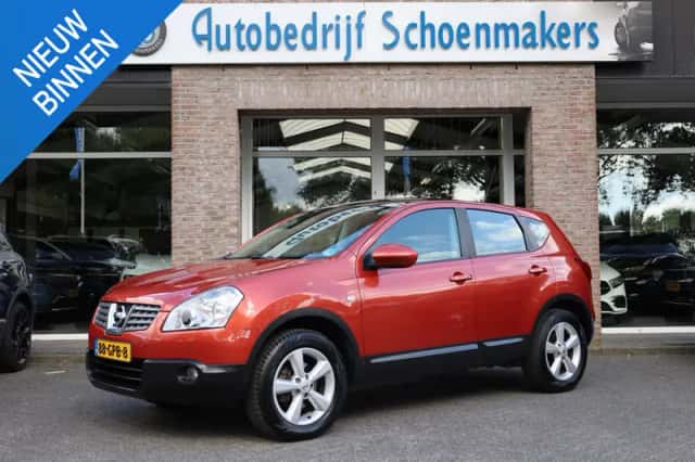 Nissan Qashqai (2009) thumbnail 1
