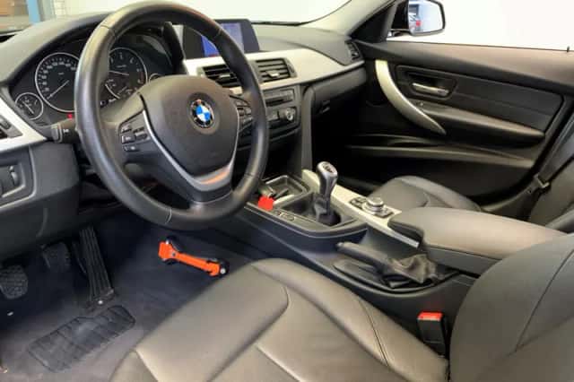 BMW 3-Serie (2013) thumbnail 32