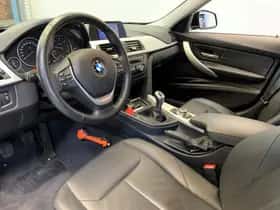 BMW 3-Serie (2013) thumbnail 32