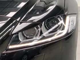 Jaguar XF (2019) thumbnail 11