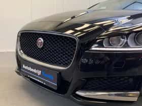 Jaguar XF (2019) thumbnail 14