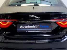 Jaguar XF (2019) thumbnail 22