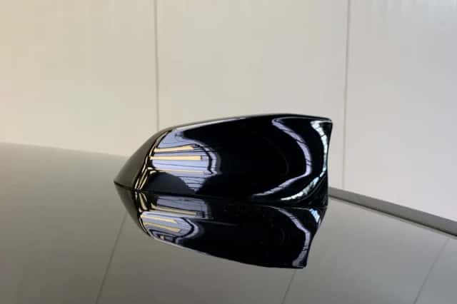 Jaguar XF (2019) thumbnail 24