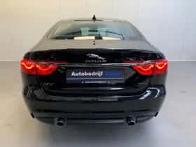 Jaguar XF (2019) thumbnail 54