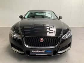 Jaguar XF (2019) thumbnail 55