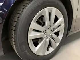Peugeot 308 (2017) thumbnail 19