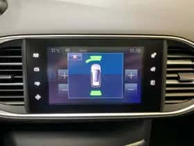 Peugeot 308 (2017) thumbnail 31