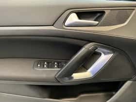 Peugeot 308 (2017) thumbnail 34