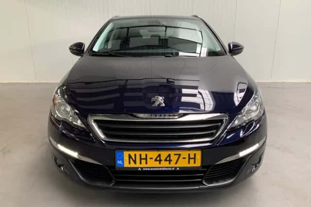 Peugeot 308 (2017) thumbnail 50