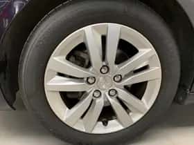 Peugeot 308 (2017) thumbnail 9