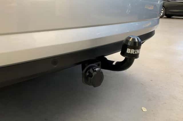 Škoda Octavia (2019) thumbnail 18