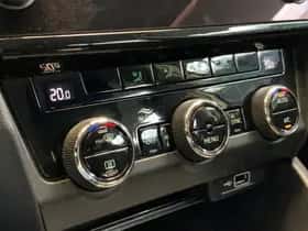Škoda Octavia (2019) thumbnail 31