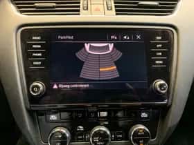 Škoda Octavia (2019) thumbnail 32