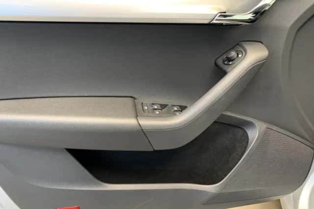 Škoda Octavia (2019) thumbnail 33