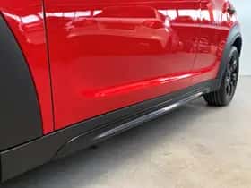 MINI Countryman (2018) thumbnail 17