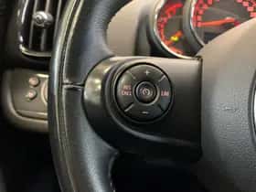 MINI Countryman (2018) thumbnail 28