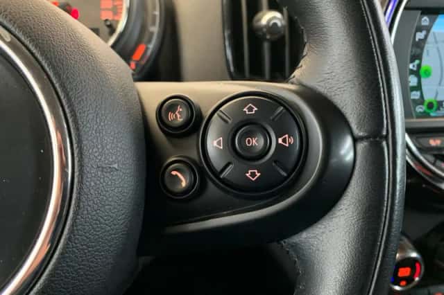 MINI Countryman (2018) thumbnail 30