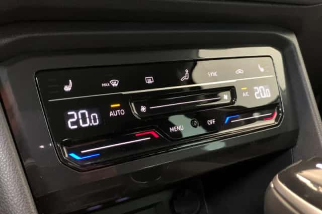 Volkswagen Tiguan (2021) thumbnail 31