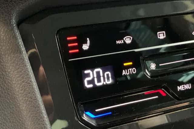 Volkswagen Tiguan (2021) thumbnail 34