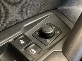 Volkswagen Tiguan (2021) thumbnail 43