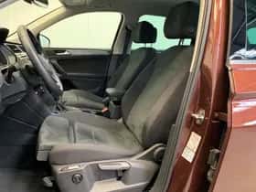 Volkswagen Tiguan (2021) thumbnail 48