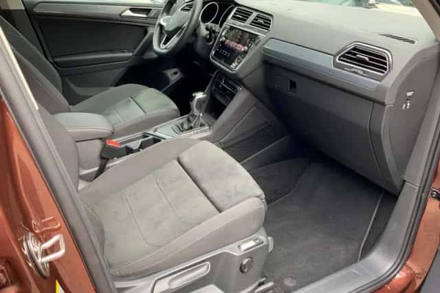 Volkswagen Tiguan (2021) thumbnail 52