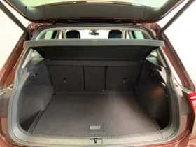 Volkswagen Tiguan (2021) thumbnail 57