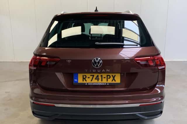 Volkswagen Tiguan (2021) thumbnail 60