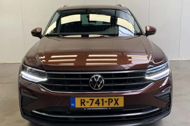 Volkswagen Tiguan (2021) thumbnail 61