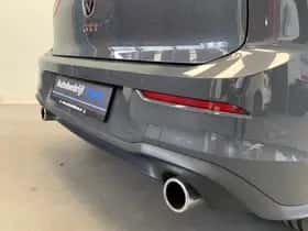 Volkswagen Golf (2022) thumbnail 18