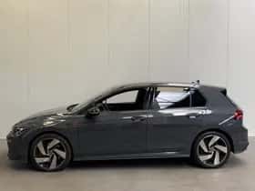 Volkswagen Golf (2022) thumbnail 3