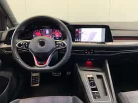 Volkswagen Golf (2022) thumbnail 4