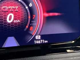 Volkswagen Golf (2022) thumbnail 5