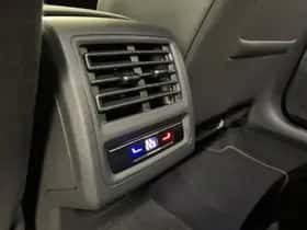 Volkswagen Golf (2022) thumbnail 43